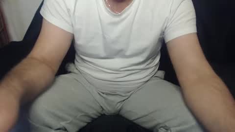 Snapshot of mike_master30 chatting on 02-01-25, 10:05 MikeMaster online show from 02-01-25, 10:05