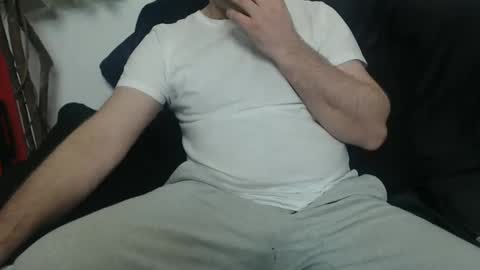 Snapshot of mike_master30 chatting on 02-12-25, 04:54 MikeMaster online show from 02-12-25, 04:54