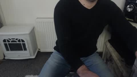 Snapshot of mike_master30 chatting on 02-19-25, 09:17 MikeMaster online show from 02-19-25, 09:17