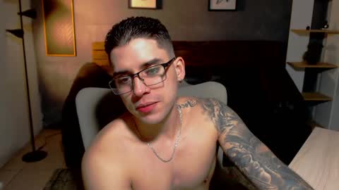 Snapshot of mike_montoya chatting on 04-22-26, 10:44 Mike Montoya online show from 04-22-26, 10:44