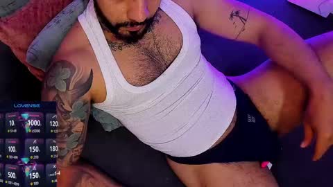 Snapshot of mike_mullerr chatting on 10-30-25, 10:21 Limited offer 80 off for 31 days online show from 10-30-25, 10:21