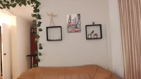 Enrique Rolly online show from 02-27-25, 04:20