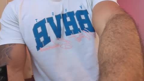 Snapshot of mike_savage3 chatting on 04-29-26, 11:47 Mike online show from 04-29-26, 11:47