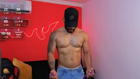 Snapshot of mike_savage3 chatting on 05-16-26, 12:15 Mike online show from 05-16-26, 12:15