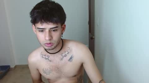 mike_smith03 online show from 04-09-26, 03:39