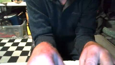 mikeb3200 online show from 12-15-24, 04:40