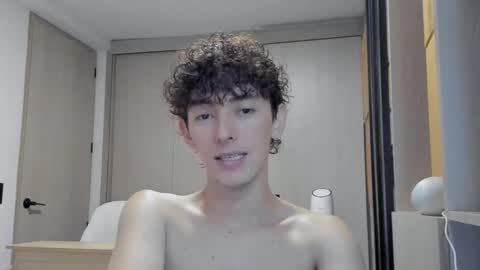 Mikebelf4 online show from 09-30-25, 12:26