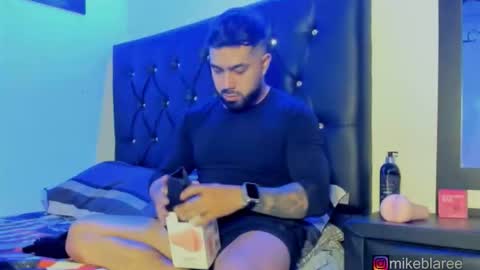 mikeblaree online show from 01-09-26, 07:04