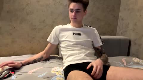 Former online show from 01-16-26, 07:34