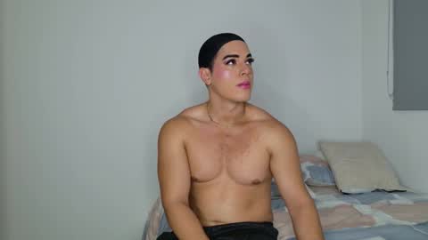 Snapshot of mikegaitan1 chatting on 02-11-26, 11:59 mikegaitan1 online show from 02-11-26, 11:59