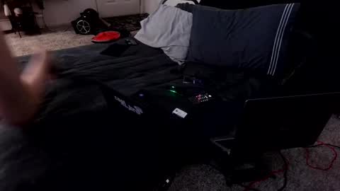 Mike online show from 11-08-25, 11:43