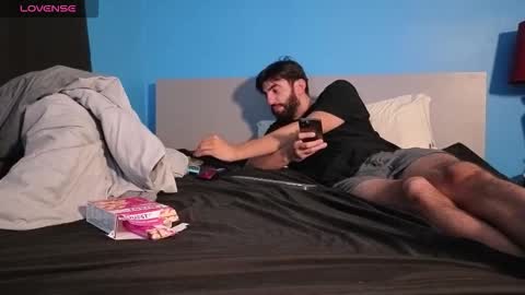 Snapshot of mikehawk1589 chatting on 10-20-25, 07:53 mikehawk1589 online show from 10-20-25, 07:53