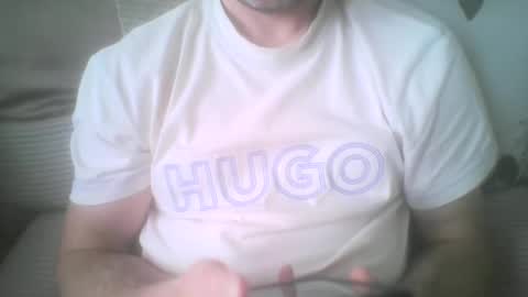 mikehockishuge9 online show from 10-05-25, 12:58