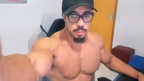 mikehotk online show from 06-18-26, 07:51