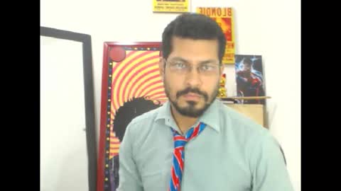 Snapshot of mikeriverx chatting on 10-12-25, 11:04 mikeriverx online show from 10-12-25, 11:04