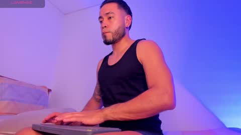 Mike online show from 11-18-25, 01:33