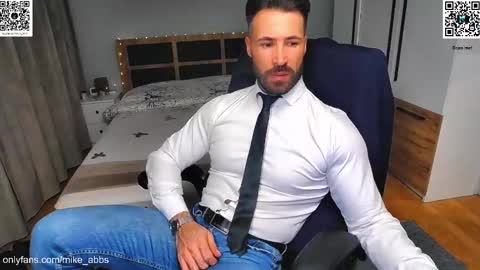 Mike    online show from 01-05-26, 08:45