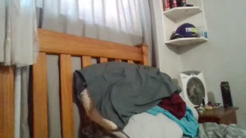 mikeundies online show from 06-12-26, 07:18