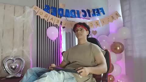 mikey_banji online show from 10-11-25, 01:09