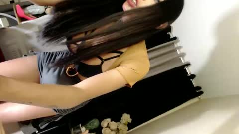 Mistress MikeyAlawi online show from 02-24-25, 09:53