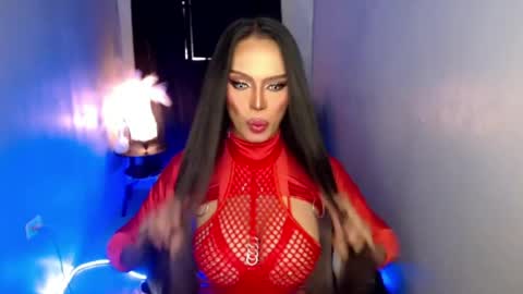 Mistress MikeyAlawi online show from 04-10-26, 10:31