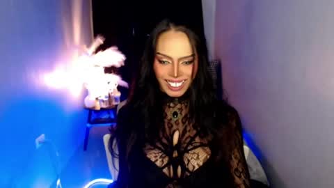 Snapshot of mikeyalawi03 chatting on 06-19-26, 02:05 Mistress MikeyAlawi online show from 06-19-26, 02:05