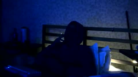 Snapshot of mikeygmklad chatting on 11-16-25, 02:55 m online show from 11-16-25, 02:55