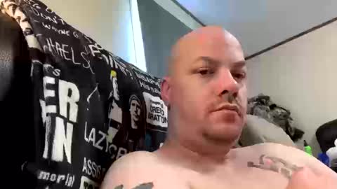 mikeylikesit2222 online show from 10-19-25, 02:40