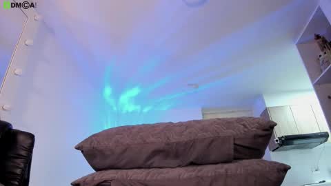 VIOLETAMIKE online show from 02-25-26, 10:14