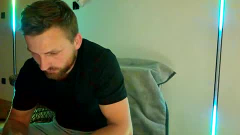 mikhael767676 online show from 05-30-26, 09:12