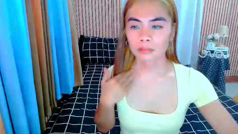 Mikhayla online show from 09-09-25, 04:23