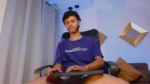 Mikhel online show from 01-17-26, 02:44