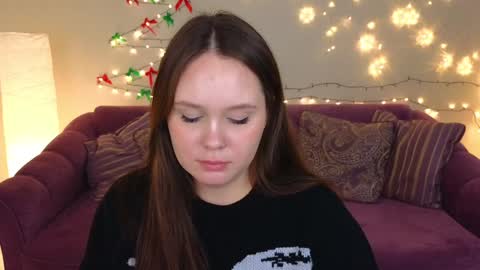 Snapshot of miki_miki_cutie chatting on 12-27-24, 09:43 Mikki online show from 12-27-24, 09:43