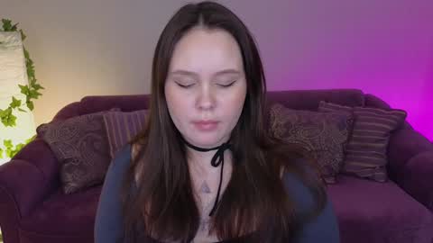 Snapshot of miki_miki_cutie chatting on 01-21-25, 11:24 Mikki online show from 01-21-25, 11:24