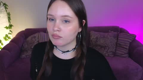 Snapshot of miki_miki_cutie chatting on 01-27-25, 02:10 Mikki online show from 01-27-25, 02:10