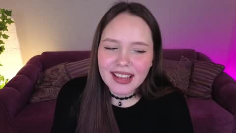 Snapshot of miki_miki_cutie chatting on 02-03-25, 08:03 Mikki online show from 02-03-25, 08:03