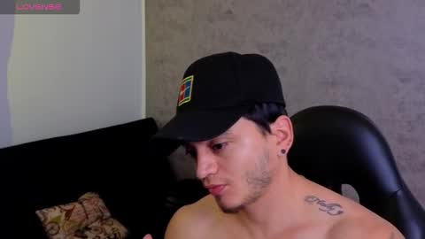 Snapshot of mikke_love chatting on 02-23-26, 02:36 MIKKE online show from 02-23-26, 02:36