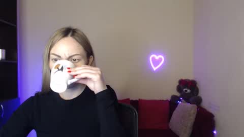 Adalina online show from 05-07-26, 11:26