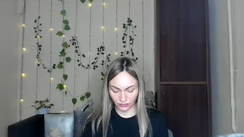 Adalina online show from 05-08-26, 11:26