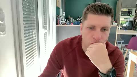 miklp8463 online show from 05-20-26, 07:58