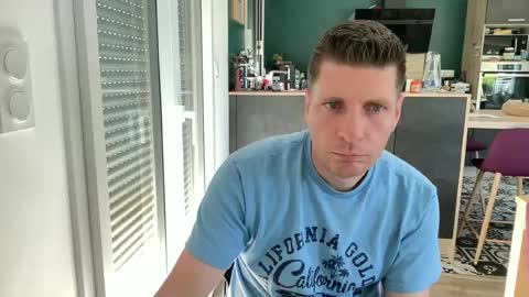 miklp8463 online show from 05-22-26, 07:26