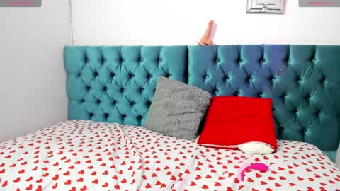 Snapshot of mikoto_urab chatting on 01-27-25, 09:33 Mikoto Urb online show from 01-27-25, 09:33