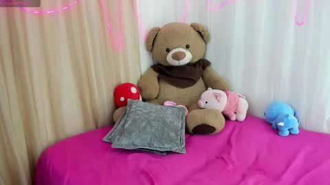 Snapshot of mikoto_urab chatting on 03-01-25, 10:31 Mikoto Urb online show from 03-01-25, 10:31