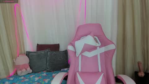 Snapshot of mikoto_urab chatting on 03-12-25, 09:56 Mikoto Urb online show from 03-12-25, 09:56