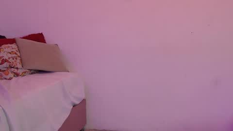 Snapshot of mikoto_urab chatting on 10-27-25, 07:07 Mikoto Urb online show from 10-27-25, 07:07