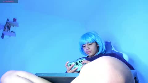   miku katsuragi  online show from 02-14-25, 07:28