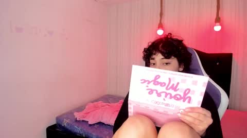 Snapshot of miku_katsuragi chatting on 10-02-25, 01:34 miku katsuragi online show from 10-02-25, 01:34