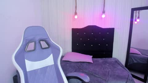 Snapshot of miku_katsuragi chatting on 04-23-26, 03:52 miku katsuragi online show from 04-23-26, 03:52