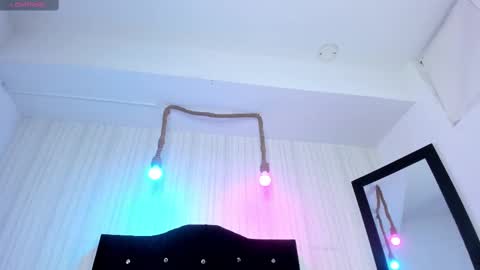 miku_katsuragis online show from 09-18-25, 03:41