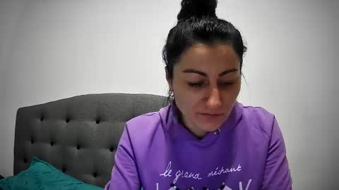 Mikyloveu online show from 02-06-26, 05:16